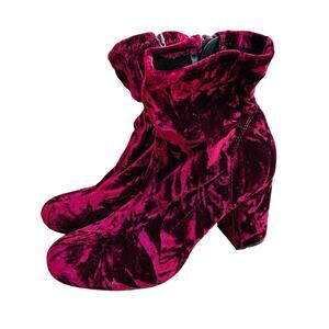 MIA Vickie crushed velvet booties berry red US 9.5M Mod Go-Go Ankle Boots
